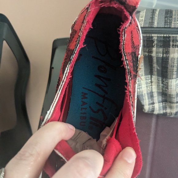 Blowfish Buffalo Check/Plaid Red and Black size 8.5 - Picture 6 of 8